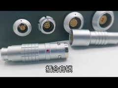 Αδιάβροχοι κυκλικοί σύνδεσμοι Lemo, τοποθετημένοι σε πάνελ, με πολλαπλές ακίδες